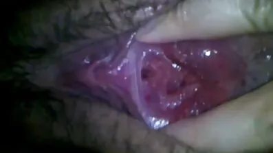 Smukke asiatiske fucked i alle huller af en sort pik