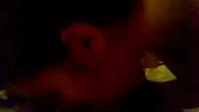 To søde moms fucked på en dato