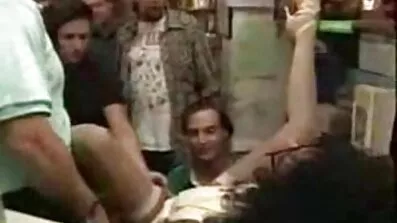 Busty prinsesse kneppet af skaldet mester